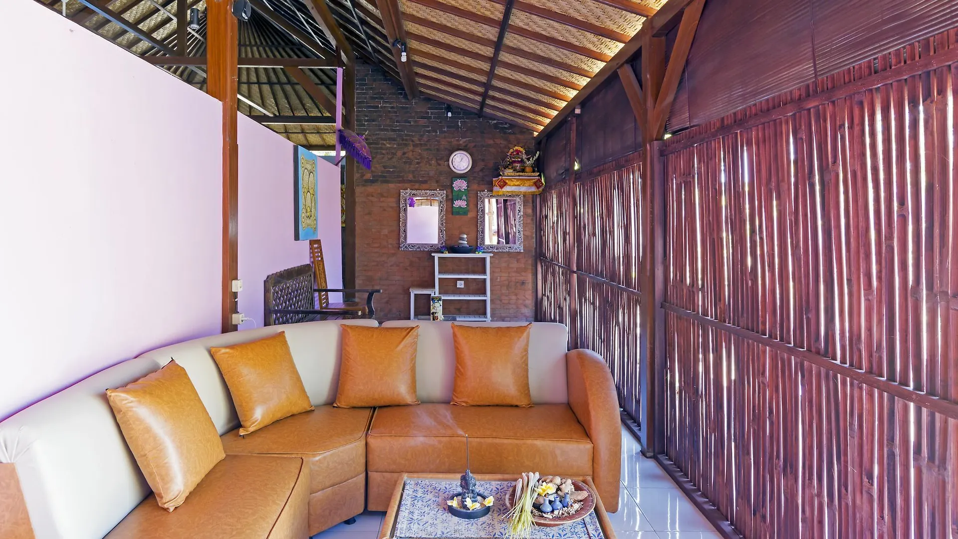 Kubal Bed And Living Hotel Seminyak